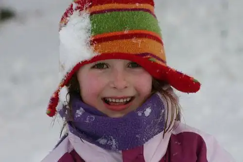 然字取名寓意 女孩然字取名推荐 馨然文然名字解析_女孩取名蕴字好不好