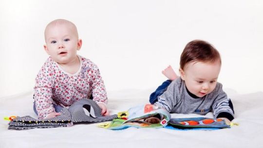 华姓男孩取名带古风_华姓宝宝起名原则寓意吉祥_华姓宝宝起名技巧结合姓氏寓意